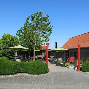 Hoeve Chartreuse Bed & Breakfast