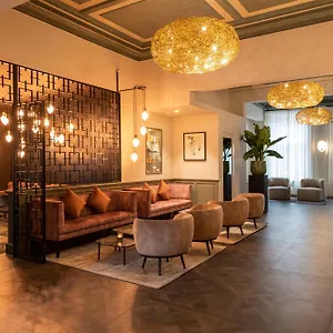 Dukes' Academie **** Brugge